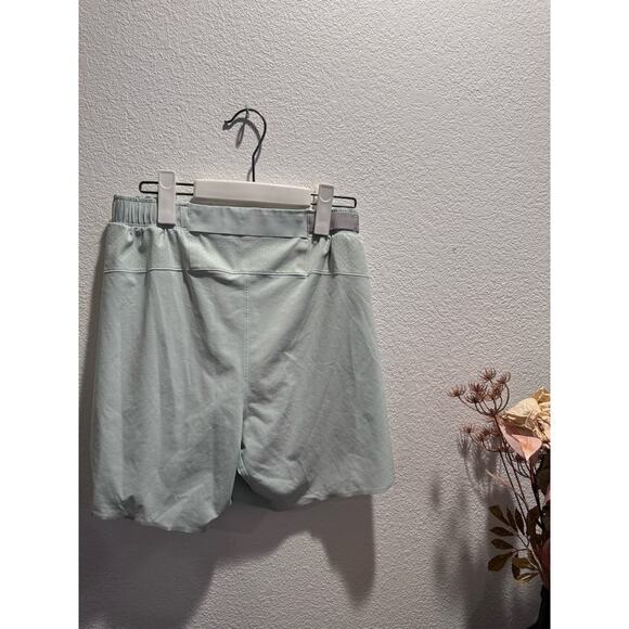 EUC Lululemon men fast and free short  light green color Medium/M - Picture 2 of 4